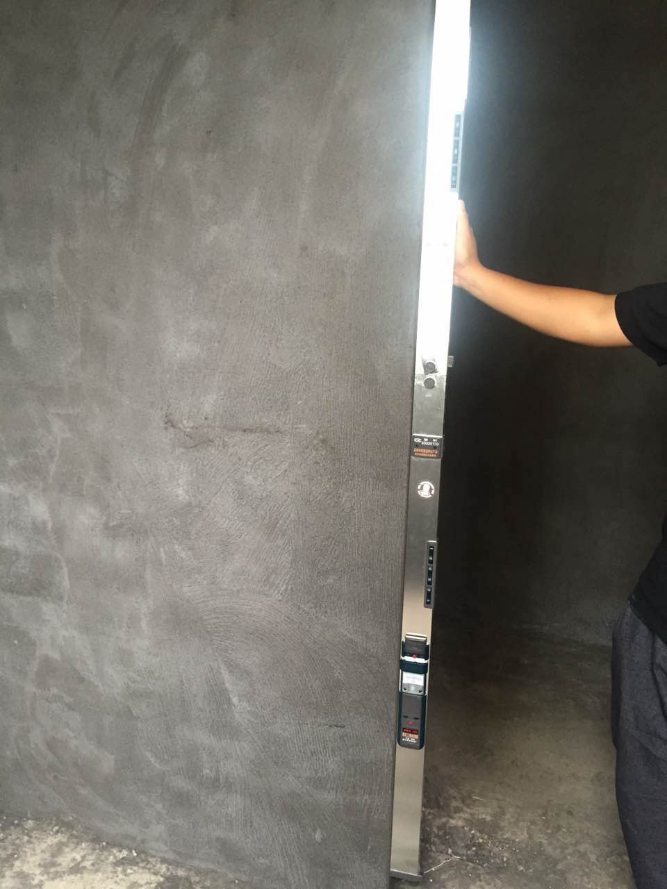 砌墙