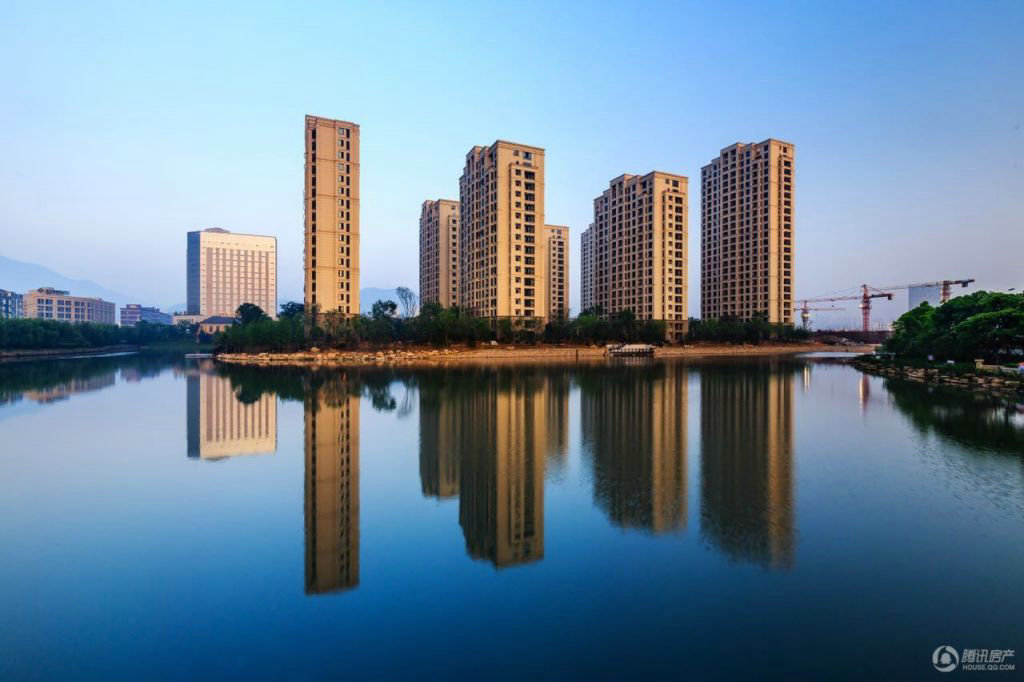 德信·湖滨1号