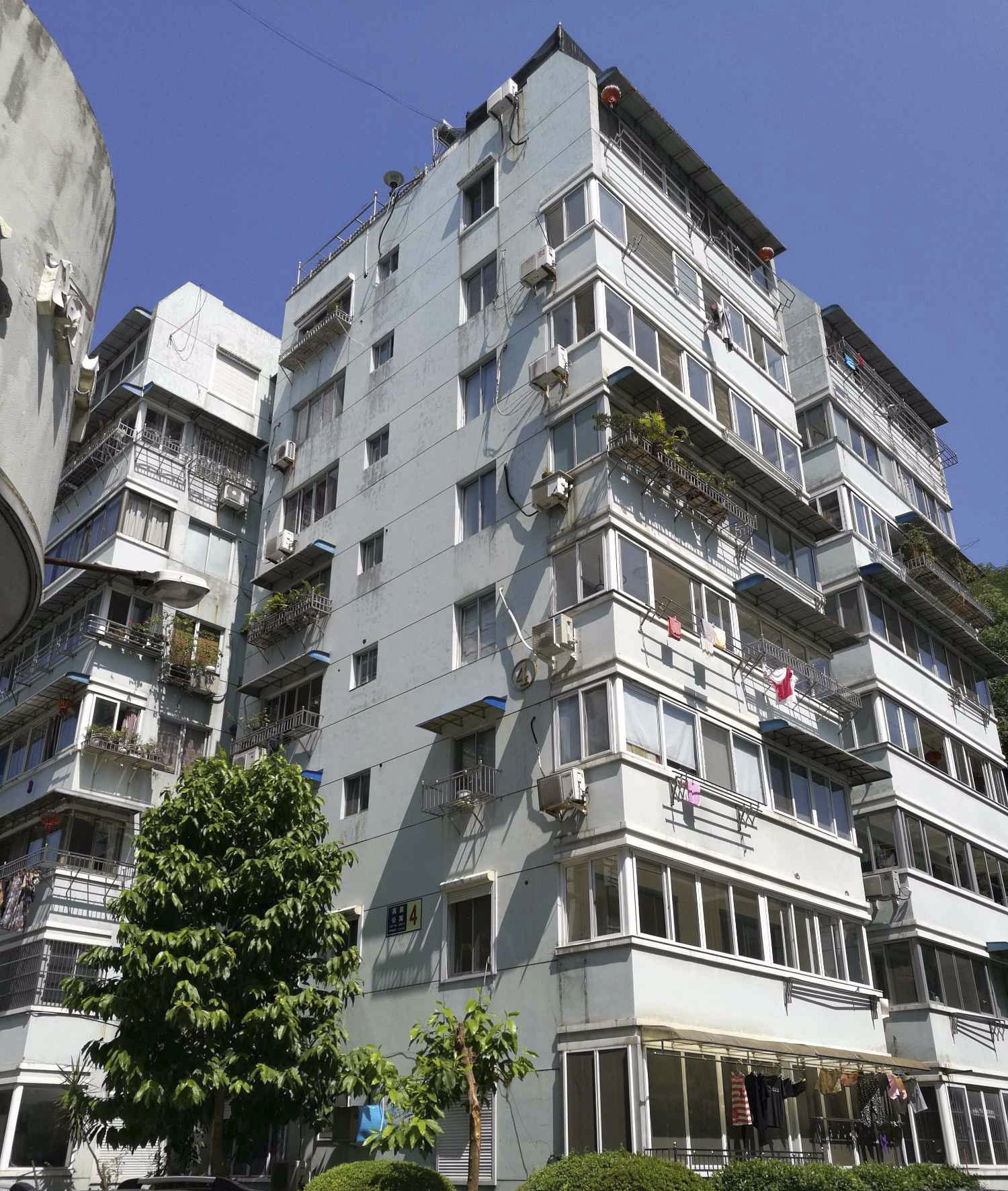 高盈公寓